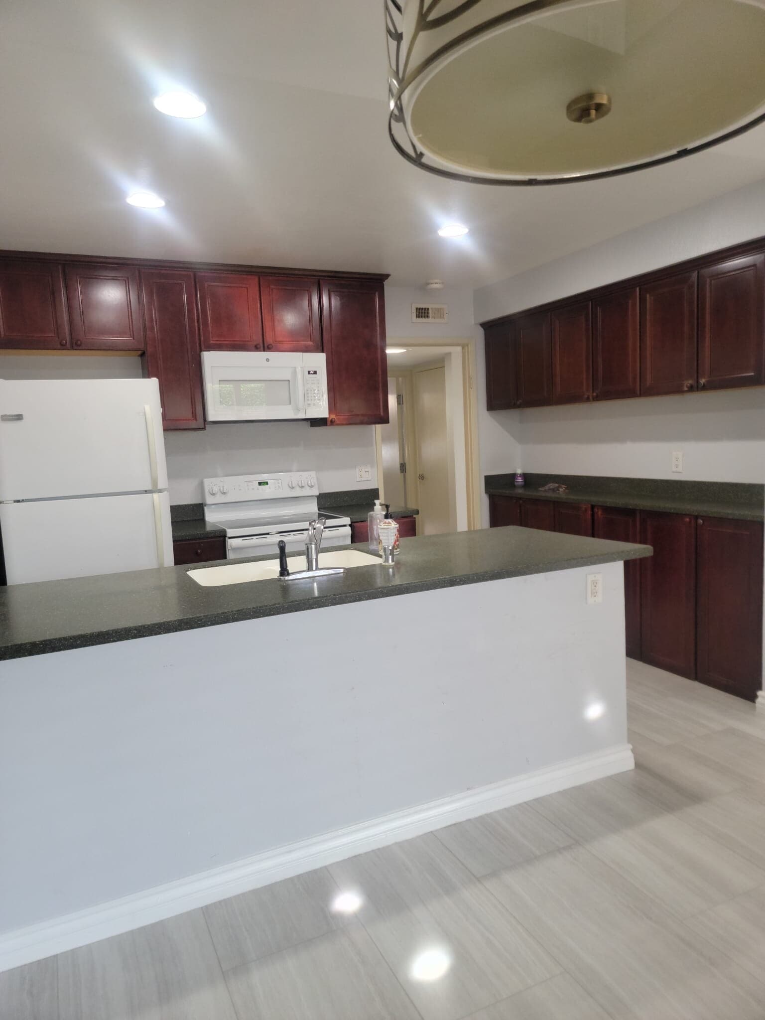 Building Photo - 8139 Via Mallorca