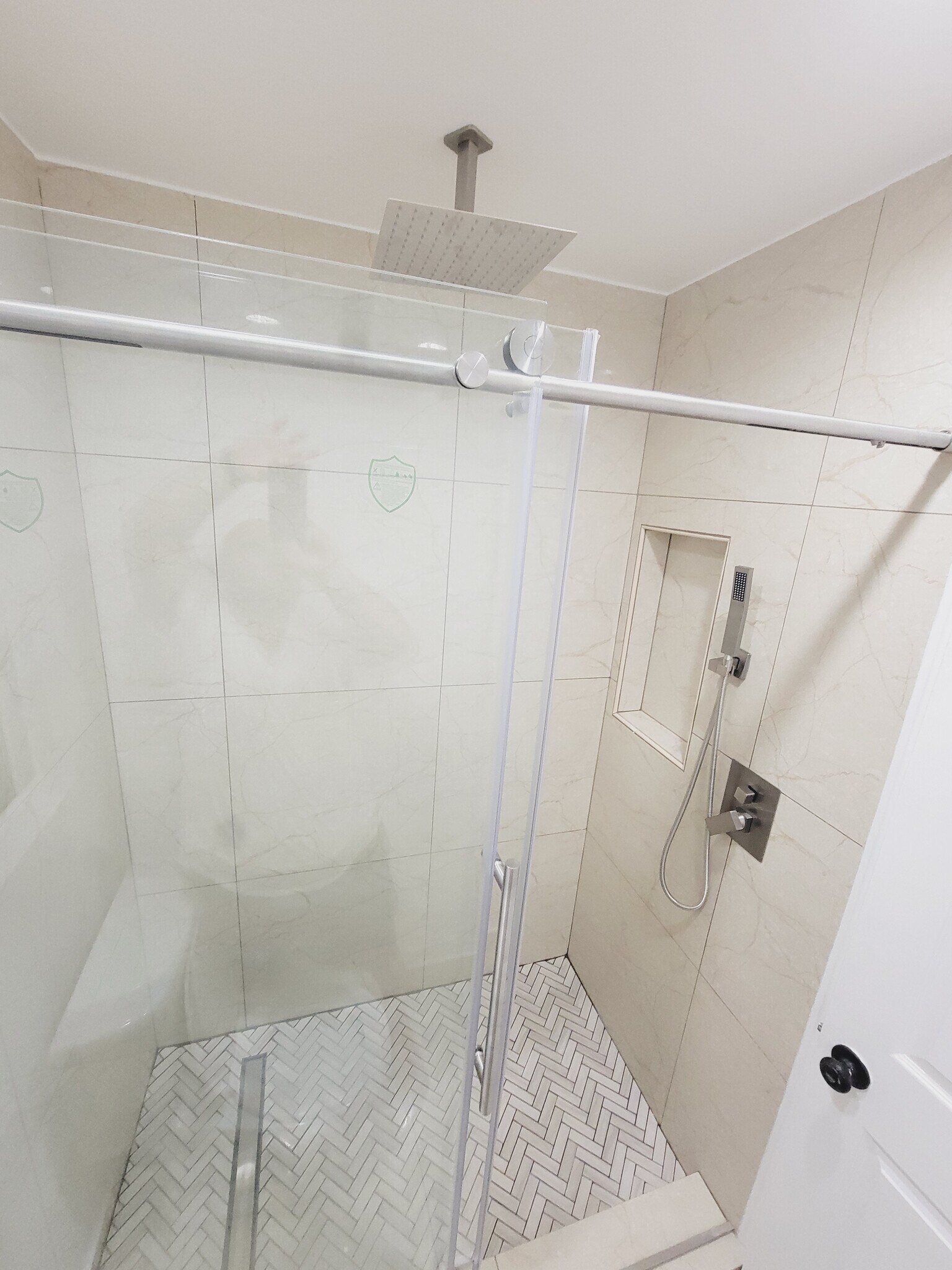 Building Photo - 28045 Magic Mountain Ln