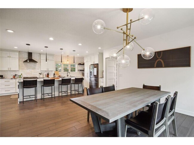 Building Photo - 6540 Navaho Trail