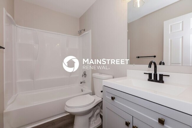 Building Photo - 3 Bedroom Pet-Friendly Home in MINT HILL, NC with Main Street Renewal