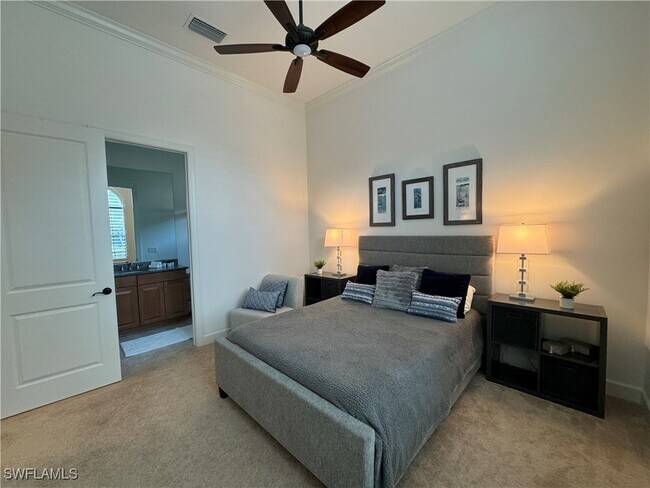 Building Photo - 9262 Rialto Ln