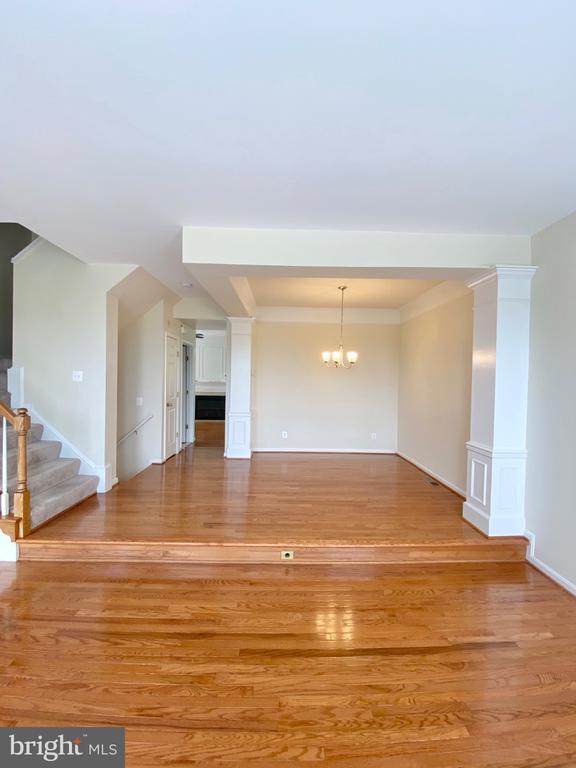 Building Photo - 81 Arell Ct