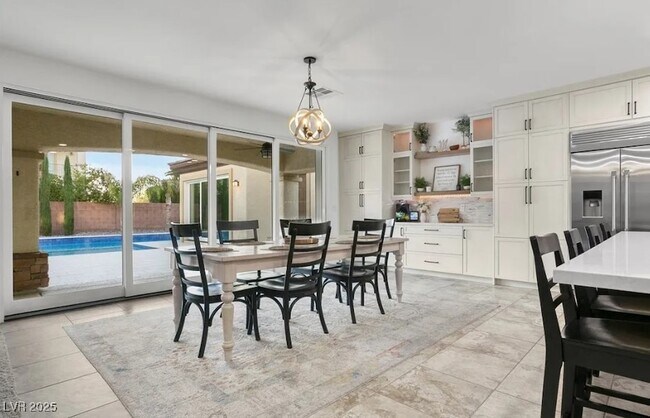Building Photo - 7277 Sashaying Spirit Ct