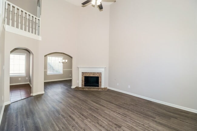Building Photo - 2786 Breezy Ridge Trail