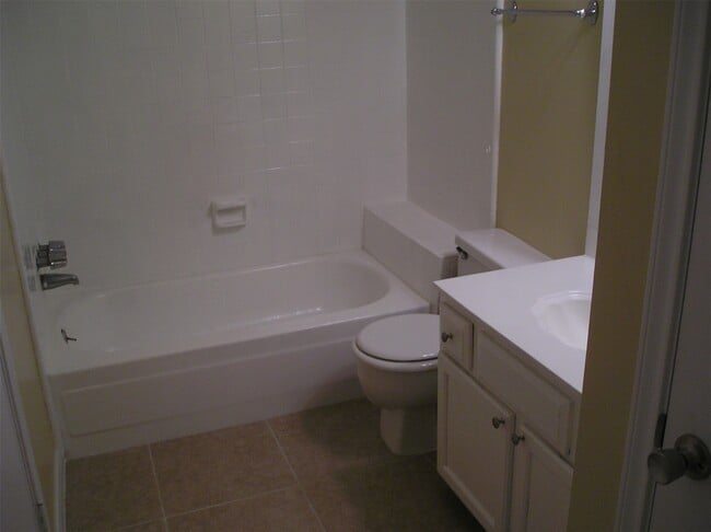 Building Photo - 5810 Twisted Pine Ct