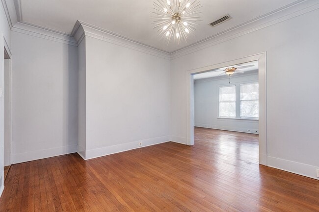 Building Photo - CHARMING 3-BEDROOM HOME IN MONTE VISTA
