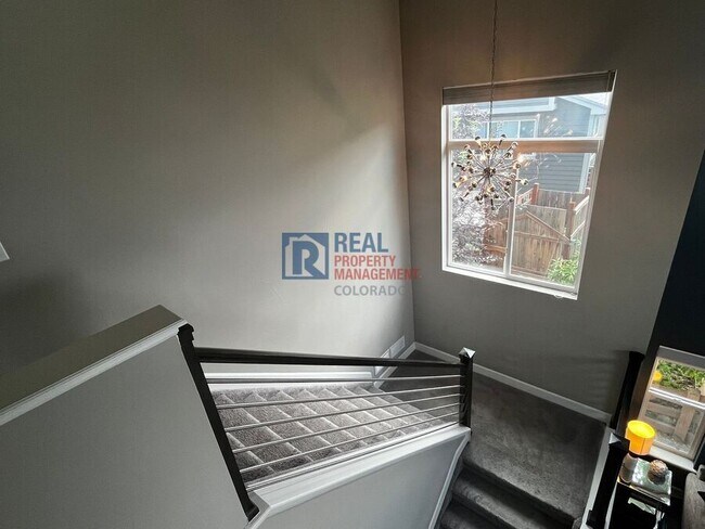 Building Photo - 2907 Photon Ct