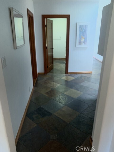 Building Photo - 1718 Cleveland Rd