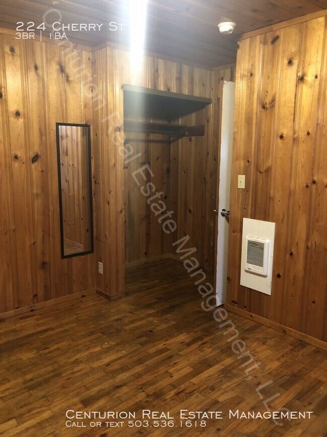 Building Photo - 224-236 Cherry St