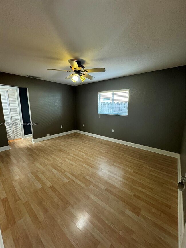 Building Photo - 11311 NW 32nd Manor
