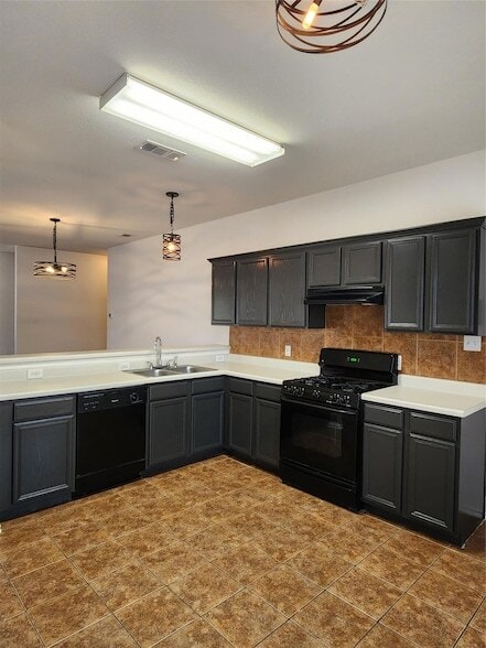 Building Photo - 504 Texas Ave