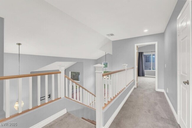 Building Photo - 2413 Rue De Bourdeaux