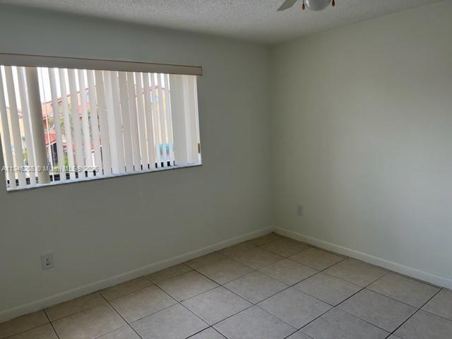Building Photo - 2780 W 61st St
