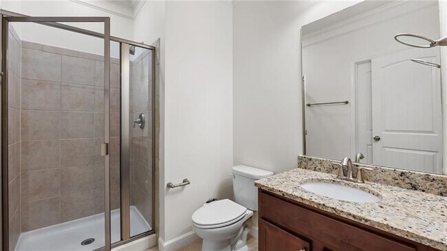 Building Photo - 2040 Bloomfield Ct