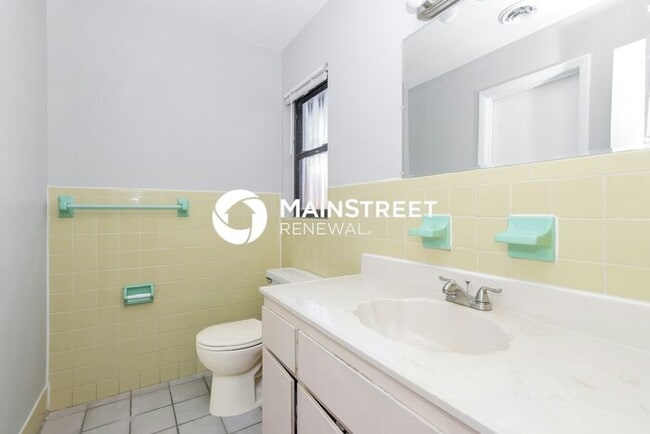 Building Photo - 3 Bedroom Pet-Friendly Home in Rockledge, FL with Main Street Renewal