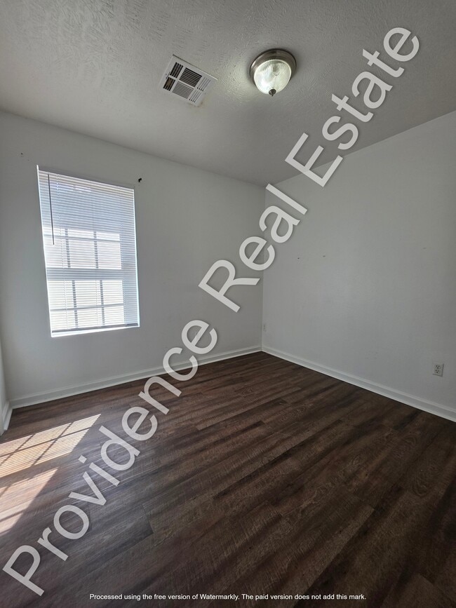 Building Photo - 164 Greene Ln