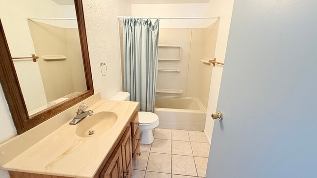 Building Photo - Artistic Home in the Heart of Las Cruces