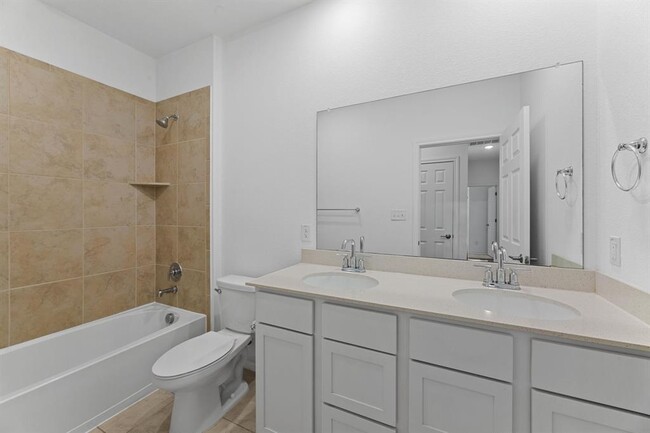 Building Photo - 204 Thurman Holt Rd