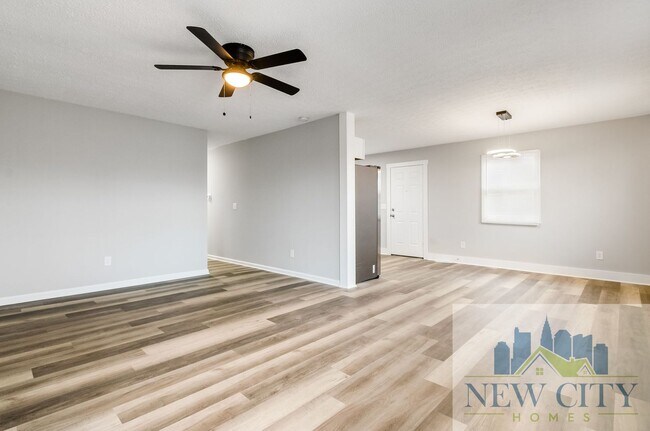 Building Photo - Remodeled 3 Bedroom Ranch in Milo-Grogan