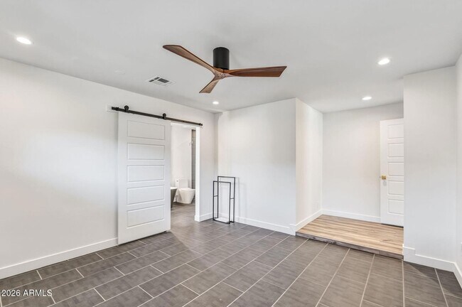 Building Photo - 9046 N 28th St