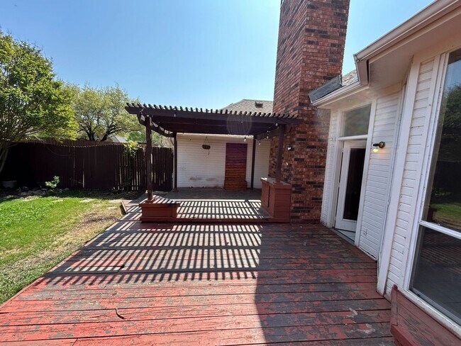 Building Photo - Location....Location....Location....