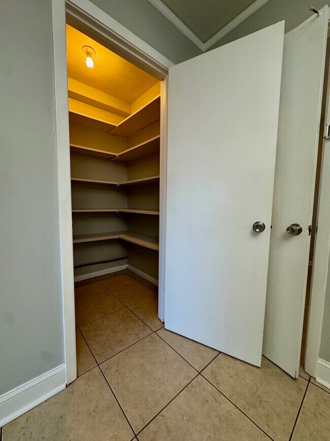 Building Photo - 134 Hwy Dr