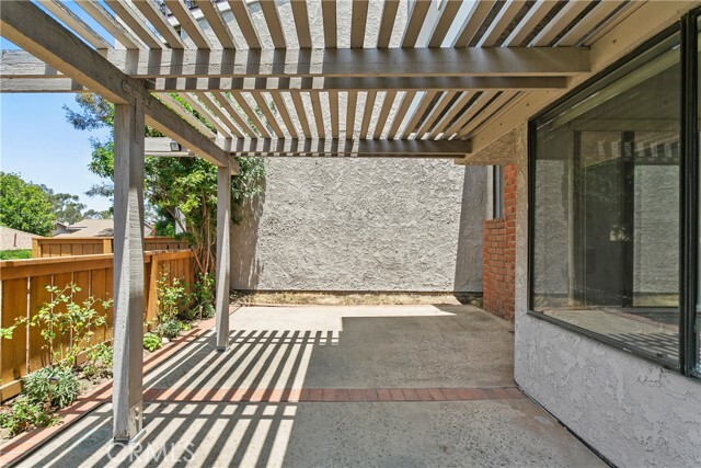 Building Photo - 6516 E Camino Vista