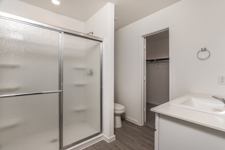 Building Photo - 3609 Knob Trl