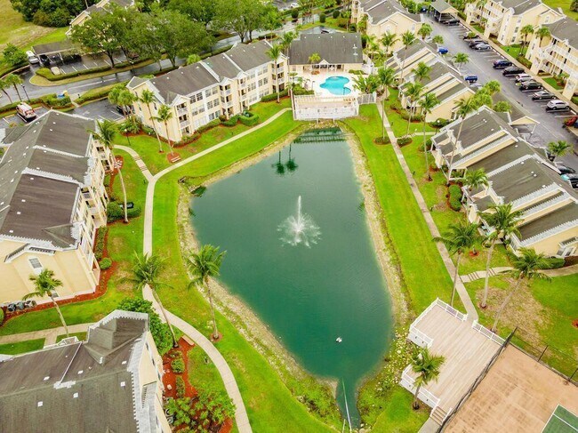 Building Photo - 6324 La Costa Dr