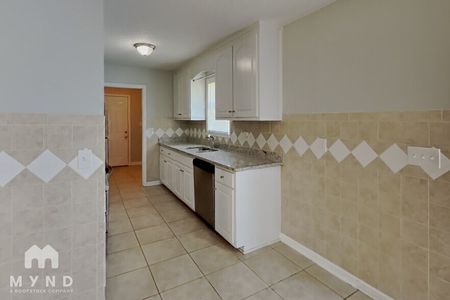 Building Photo - 32 Winesap Ln