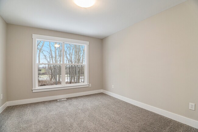 Building Photo - 705 7 Mile Rd NW