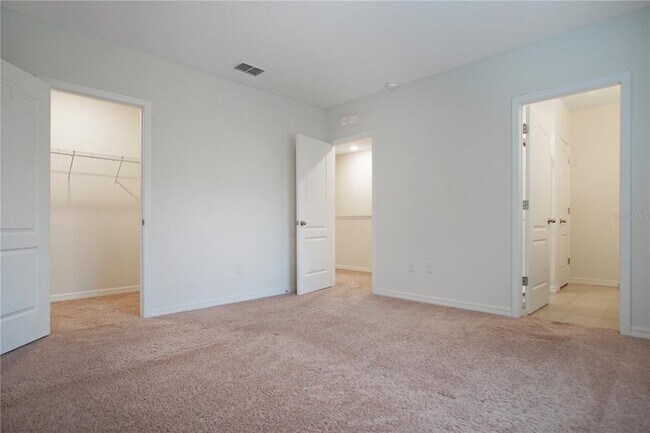 Building Photo - 467 Arbor Lakes Dr