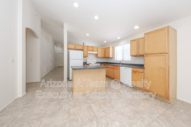 Building Photo - 2868 W Simplicity Dr
