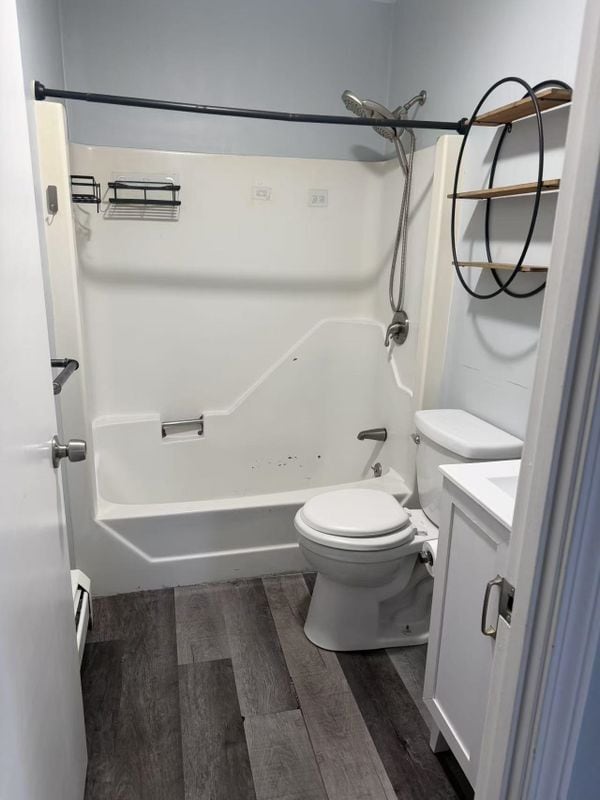 Building Photo - 210 Brook Village Rd