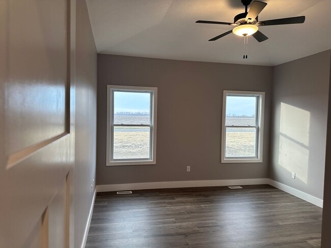 Building Photo - 4609 Castle Pines Dr