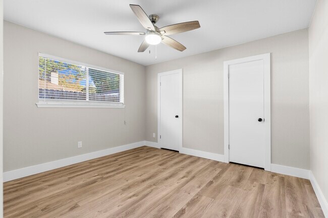 Building Photo - 14007 Overbrook Ln