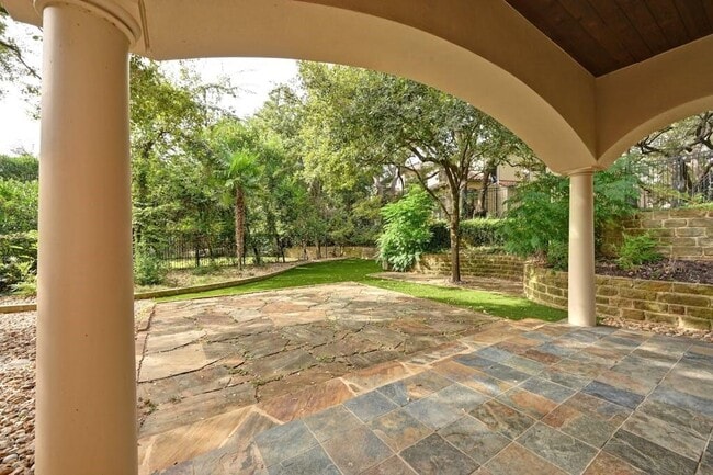 Building Photo - 1036 Liberty Park Dr