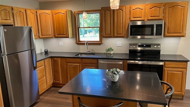 Building Photo - 438 Ritchey Blvd