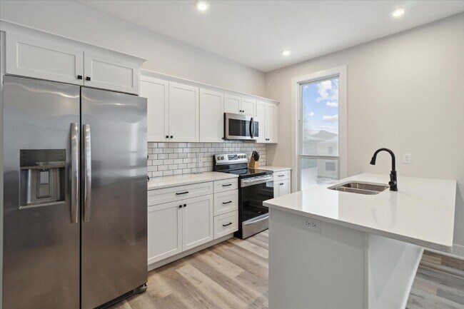 Building Photo - 1164 Terrace St