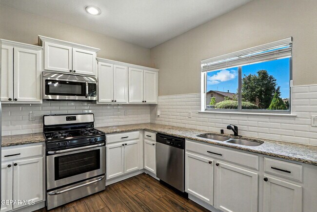 Building Photo - 7316 Meadow Sage