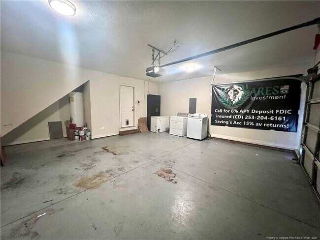 Building Photo - 2249 Stornoway Ct