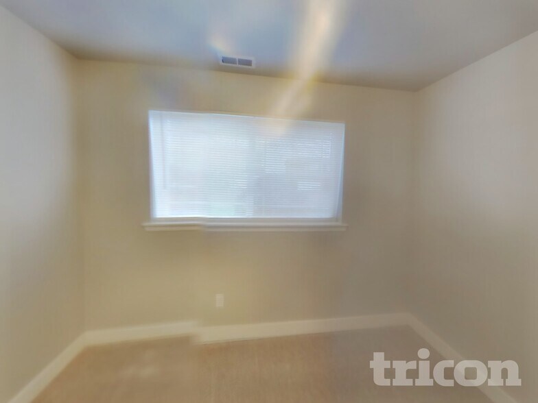 Building Photo - 4518 S 79th St