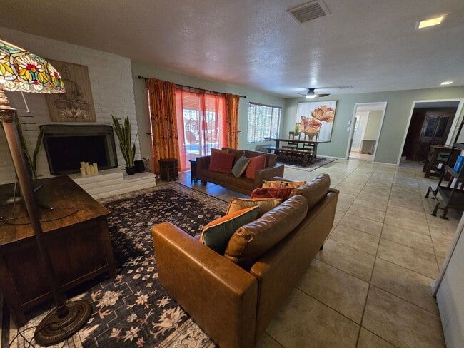 Building Photo - Furnished, 1-Year Long-Term Rental **Leasing Special $250 Off first two month rent with a year le...