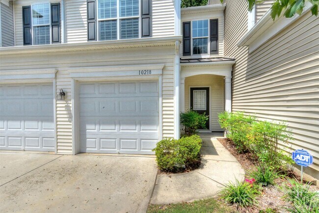 Building Photo - 10218 Blakeney Preserve Dr