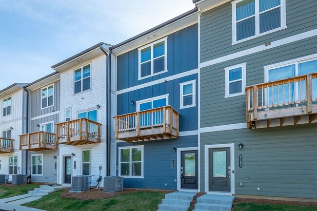 Building Photo - 4186 Tillie Cir