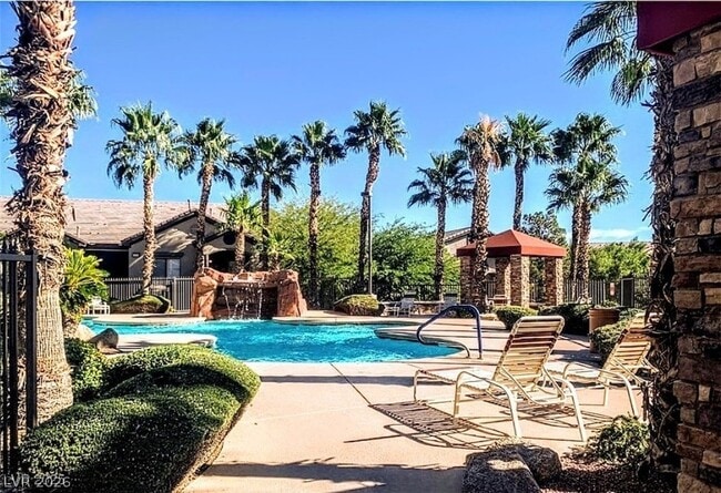 Building Photo - 8250 N Grand Canyon Dr