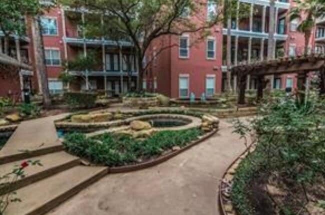 Building Photo - 2400 McCue Rd