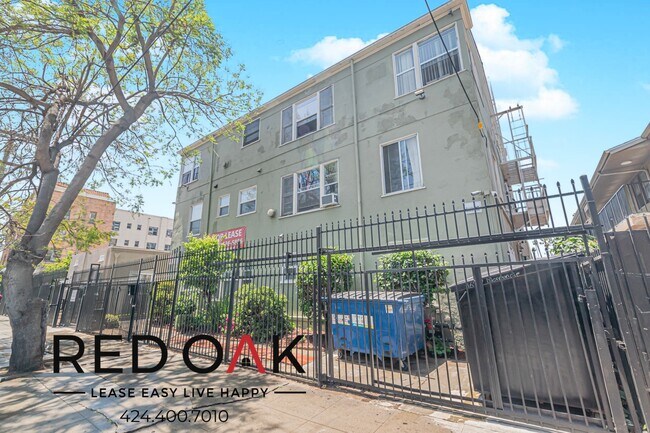 Building Photo - 1627 Normandie Ave