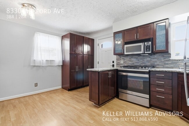 Building Photo - 8330 Wexford Ave