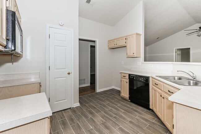 Building Photo - 9857 Averbury Dr